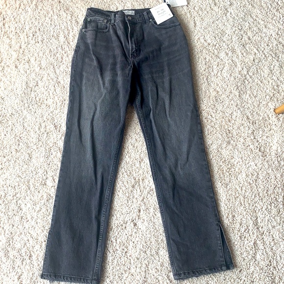 Abercrombie 90’s Straight Ultra High Rise, 28 Short - Picture 1 of 1